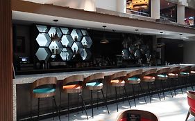 Jake'S 58 Casino Hotel - Adults Only